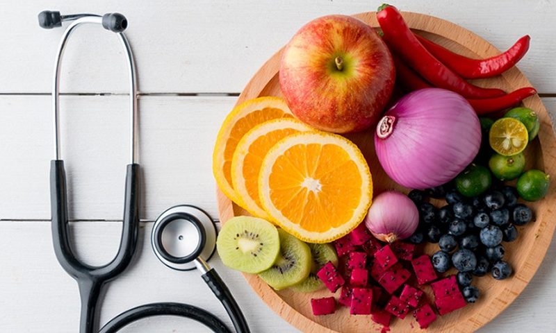 علوم تغذیه: راهنمای جامع انتخاب رشته، بازار کار، مهاجرت و آینده شغلی | قلم‌چی